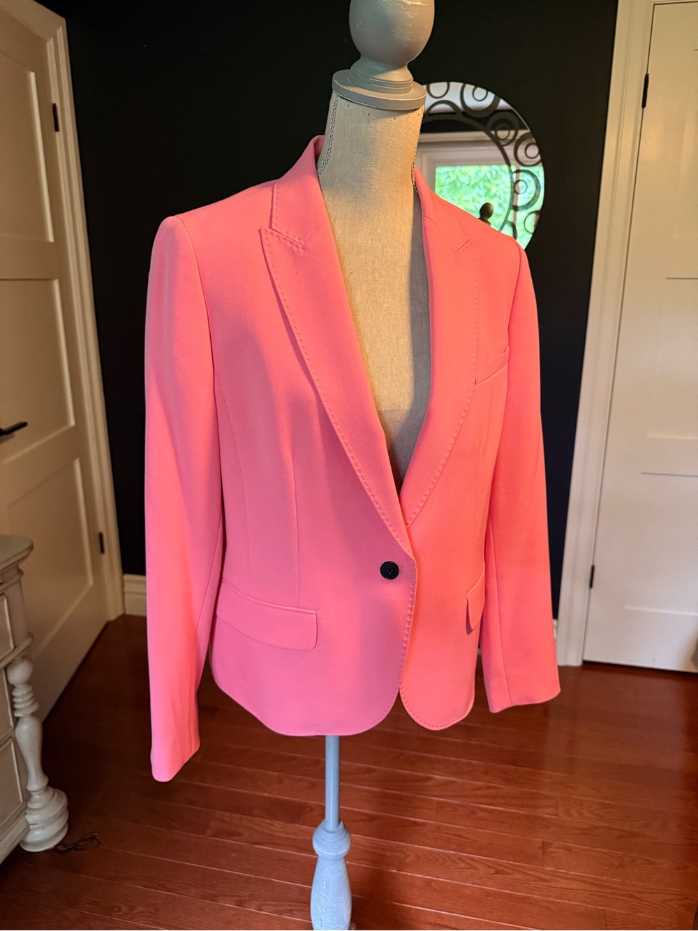 Women's Coral Single-Button Tailored Blazer